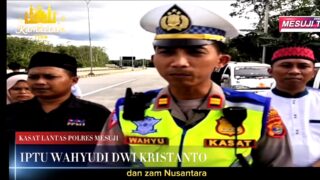 Kasat Lantas Mesuji Bagi Takjil